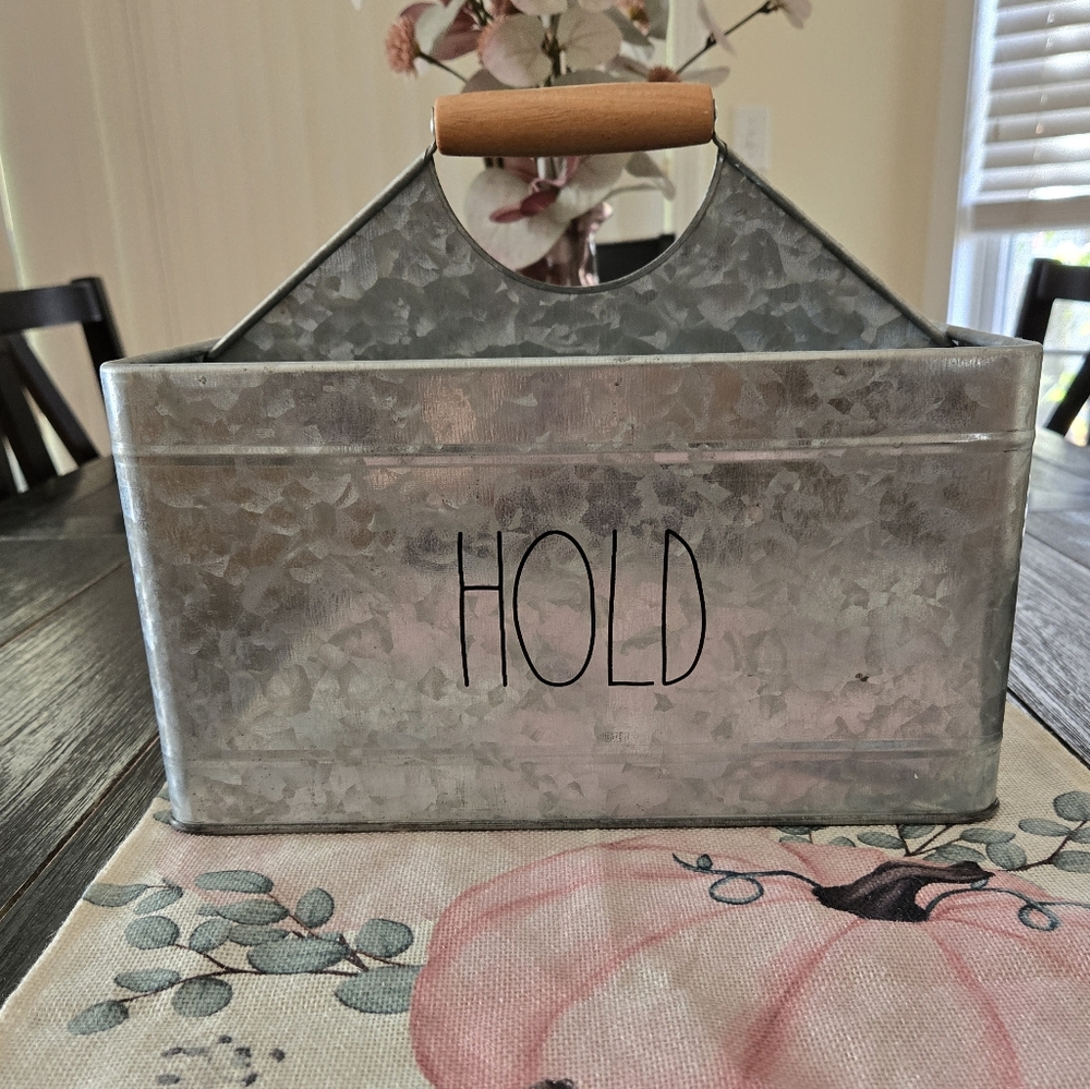 Rae Dunn HOLD Organizer